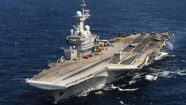 Francia comete un grave fallo de seguridad: la localizaci�n secreta de un portaaviones nuclear queda al descubierto por una app