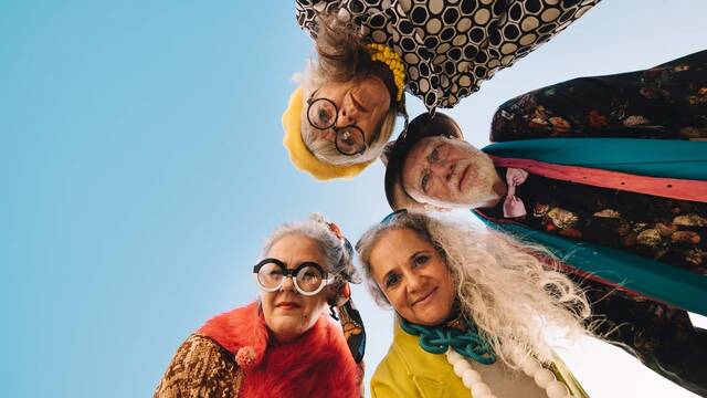 Ya es oficial: el choque entre boomers y Gen Z cuesta 56.000 millones de d�lares al a�o y resta 5,3 horas semanales por empleado