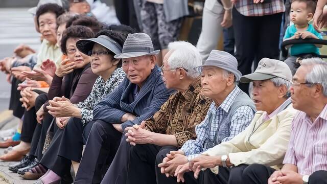 Corea del Sur envejece tan r�pido que ya debate si un la tercera edad empieza a los 75 a�os y no a los 65