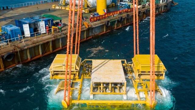 Ni en la nube ni en tierra: la nueva obsesi�n tecnol�gica son los centros de datos bajo el mar para potenciar la IA