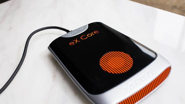 eX Core, la grfica externa para jugar ms pequea del mundo