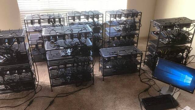 Una estacin de minera de criptomonedas con 100 GPUs por 69.000 dlares