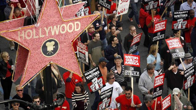 La huelga de guionistas en Hollywood est ms cerca que nunca y puede causar el caos en la industria