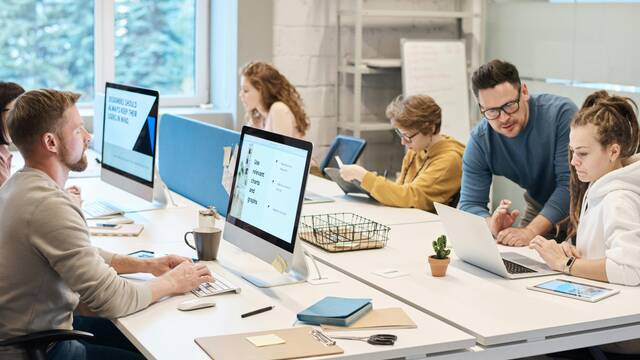 El trabajo que la generacin Z ha rescatado del pasado: tiene gran sueldo y millennials y boomers lo rechazaron