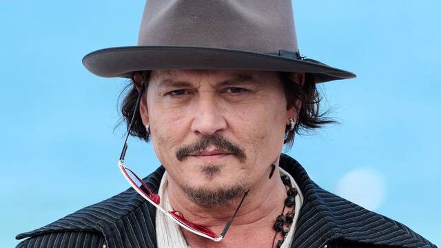 Hollywood abre las puertas a un irreconocible Johnny Depp: as luce en 'Day Drinker', un nuevo y ambicioso thriller