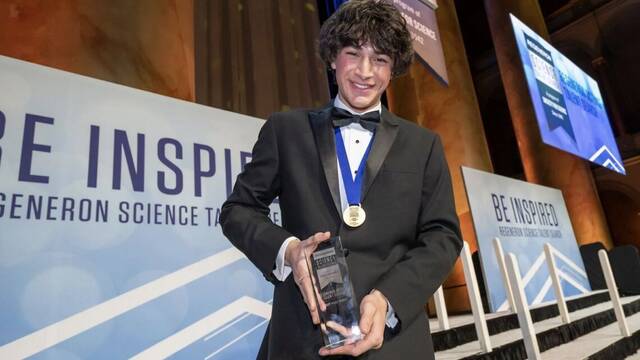 Ni cientficos ni la NASA, un estudiante de secundaria hace 1,5 millones de descubrimientos espaciales gracias a la IA