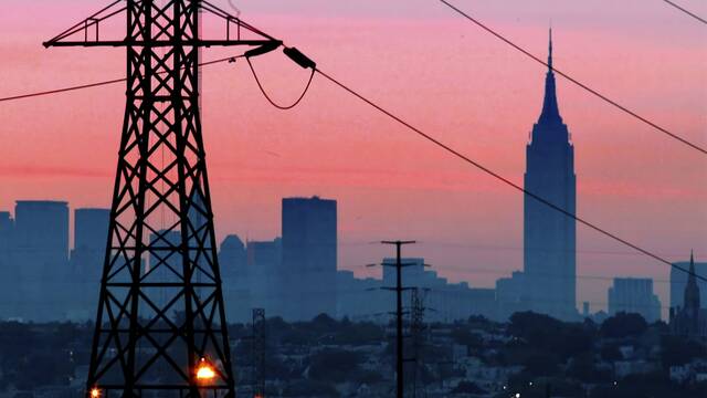 No solo en Espaa, del Noreste de EE.UU. a Venezuela, los apagones elctricos han paralizado pases enteros