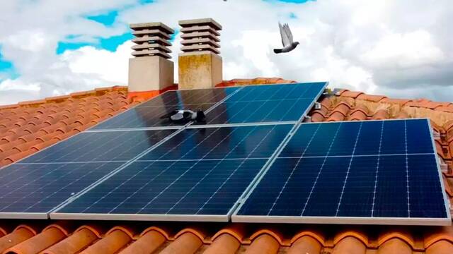 Tener placas solares parece la solucin ideal para un apagn masivo pero no funcionan exactamente como imaginas