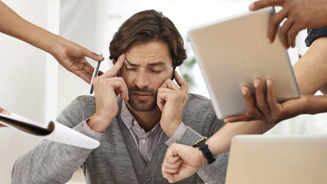 �No rindes en el trabajo? Microsoft confirma que la culpa no es tuya, sino de las interrupciones de tus jefes y compa�eros