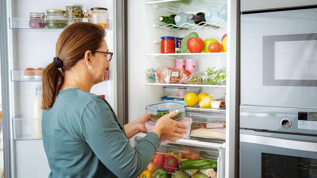Expertos en alimentacin recomiendan que hacer realmente con la comida de la nevera tras un apagn