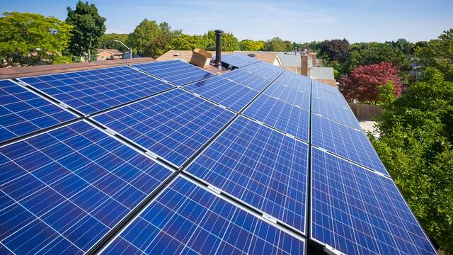 Europa est en problemas, la energa solar es tan barata que colapsa las redes elctricas