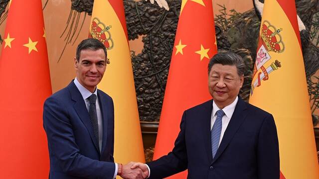 China se al�a con Espa�a: el gigante asi�tico abre oficialmente la nueva Ruta de la Seda y revoluciona el comercio mundial