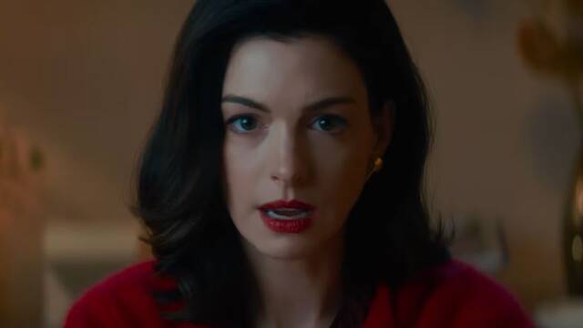 Anne Hathaway cambia de piel y arrasa como villana en un thriller con Dakota Johnson que puede triunfar en taquilla