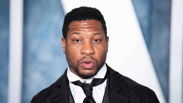 Jonathan Majors sufre un accidente en su regreso al cine y la producci�n estalla: 'no negociamos' tras exigir seguridad