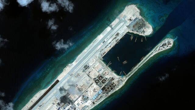 Confirmado por China: el megaproyecto que transforma un arrecife en la base mar�tima m�s grande del Mar de China Meridional