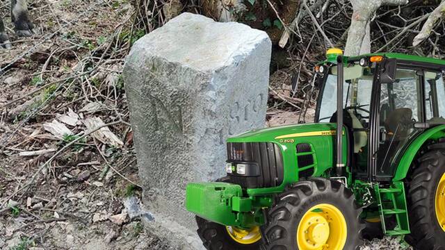 Un granjero belga desplaza la frontera entre Francia y Blgica con su tractor