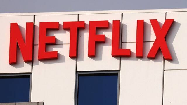 Netflix da marcha atrás en su defensa de la diversidad en películas y series