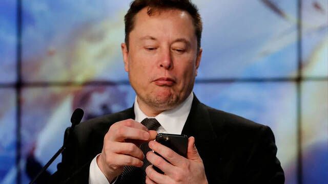 Filtran la carta con la que Elon Musk despidi a 14.000 trabajadores de Tesla y es tan fra que parece hecha por IA