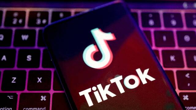 Europa amenaza a TikTok con una sancin histrica: su publicidad viola la nueva ley digital