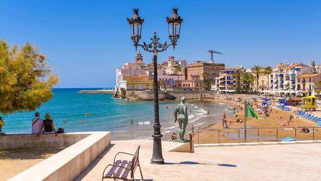 Ni El Caribe ni la Rivera Maya: una playa espa�ola lidera el ranking global como la m�s feliz del mundo