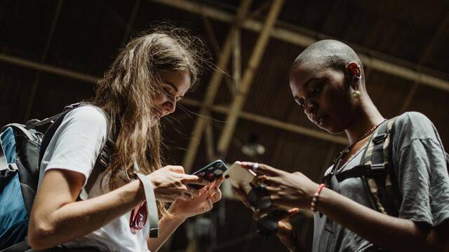 La generaci�n Z lo confirma: los j�venes espa�oles venden su privacidad por menos de lo que cuesta una suscripci�n a Netflix