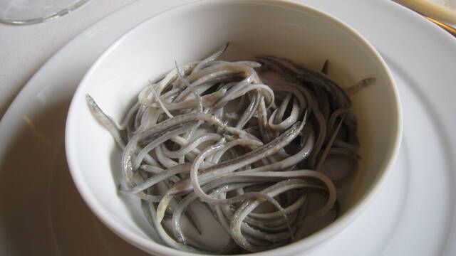 Ni aceite de oliva ni angulas: este producto tipico de Espaa se cuela en la lista de alimentos mas caros del planeta