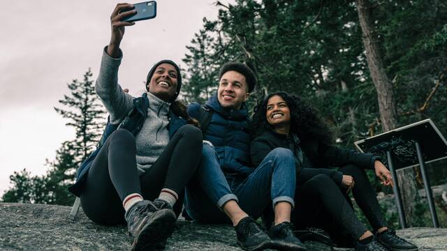 As son quienes prefieren vivir desconectados de las redes sociales y no suben nada a internet
