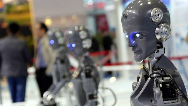 La IA podr�a robarte el trabajo antes de lo que imaginas y los CEO de empresas como Duolingo ya lo est�n avisando