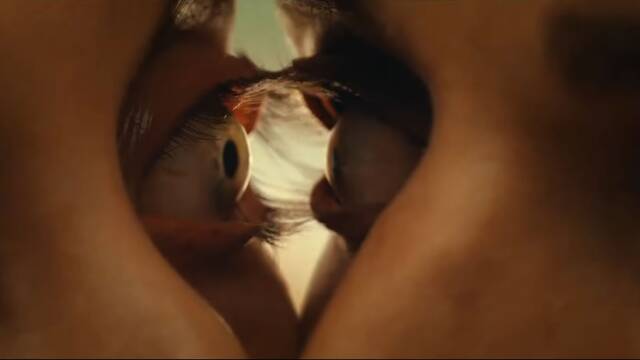 Si creas haberlo visto todo en body horror y gore, espera a ver lo que trae 'Together', la nueva pesadilla de Neon