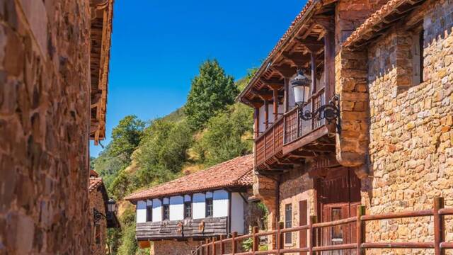 El pueblo espa�ol perfecto para comer cocido monta��s y pasear: Conjunto Hist�rico y tiene solo 80 habitantes