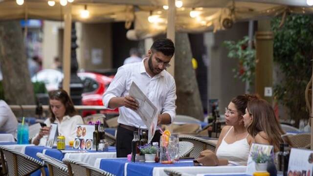 Ya es oficial: los trabajadores con horario nocturno entre las 22:00 y las 6:00 no podr�n realizar horas extraordinarias