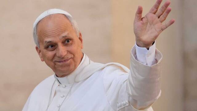 El papa Le�n XIV cita a Gandalf de 'El Se�or de los Anillos' y carga contra la IA: 'No nos ata�e a nosotros dominar todas...'