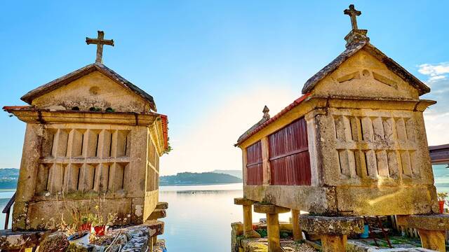 El pueblo m�s bello apodado �el para�so del marisco�, un tesoro de Bien Inter�s Cultural ideal para visitar en verano
