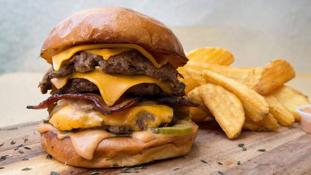 Ya es oficial: adi�s a la publicidad de carne y productos derivados en una capital de Europa que regula la promoci�n alimentaria