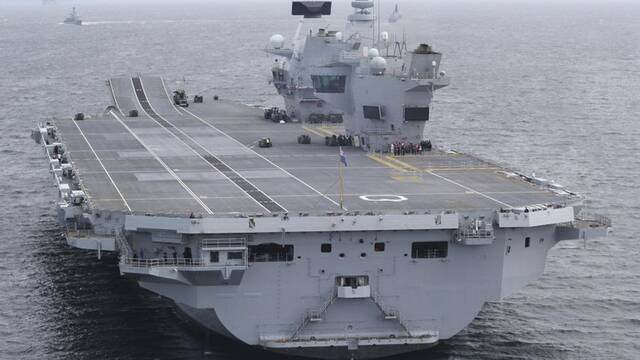 El nuevo portaaviones britnico,  HMS Queen Elizabeth, utiliza Windows XP