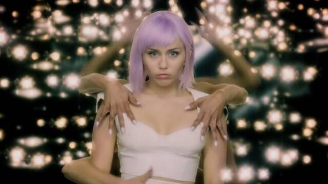Black Mirror: Netflix lanza el v�deo musical de Miley Cyrus