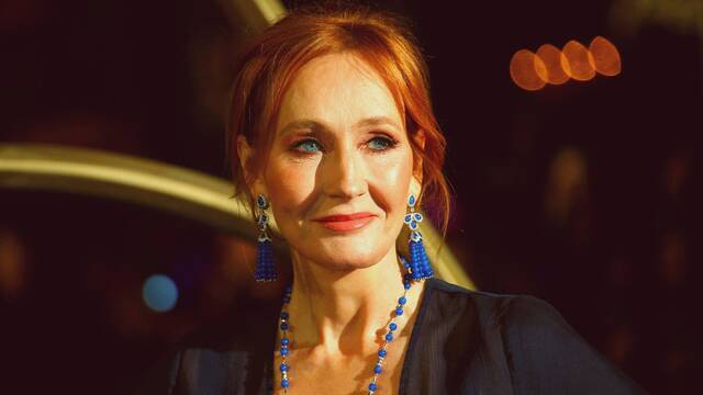 J.K. Rowling, autora de Harry Potter, vuelve a ser acusada de transfobia