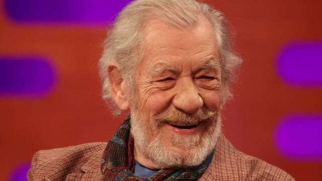 Ian McKellen sufre una cada en el escenario en plena actuacin y es hospitalizado de urgencia