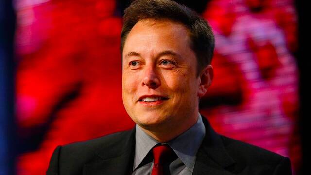 Tensiones entre Elon Musk y accionistas de Tesla por la venta de acciones: el magnate acusado de manipular el mercado