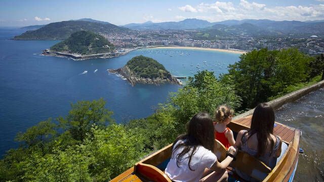 El parque de atracciones con las mejores vistas de Espaa es tambin uno de los ms antiguos del pas