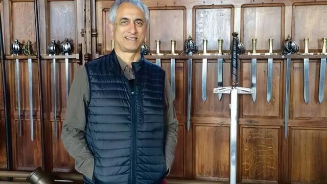 Subhash Kak, experto en informtica, predice el fin de la humanidad: 'La IA reducir la poblacin global a un 1,2%'