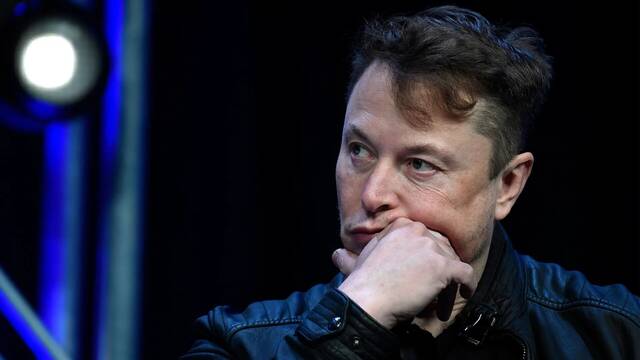 Elon Musk fracasa de nuevo con su proyecto ms ambicioso: Tesla se convierte en el hazmerrer de los coches elctricos