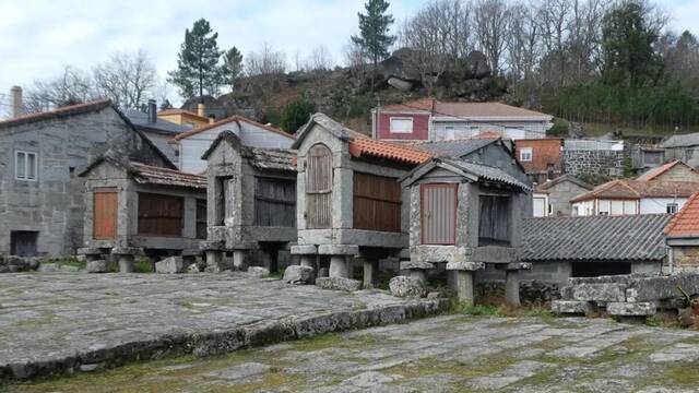 Ivanne hereda un pueblo en Espaa y vende casas por 7.000 euros: 'Solo pide ayudar y limpiar caminos'