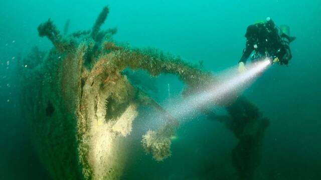 Un buzo encuentra los restos de un buque de guerra britnico que naufrag de forma misteriosa en 1888 y caus 23 muertes