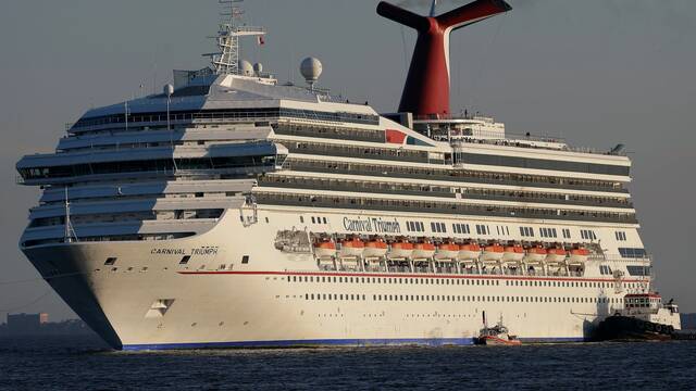 'El crucero de la caca', as es la historia real que Netflix ha inmortalizado: 'Ya no eran vacaciones, era supervivencia'