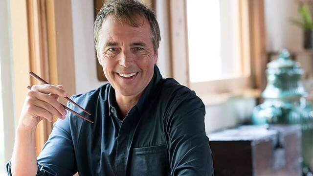 Dan Buettner, experto en longevidad: 'Estos seis alimentos estn presentes en el desayuno de quienes viven ms tiempo'
