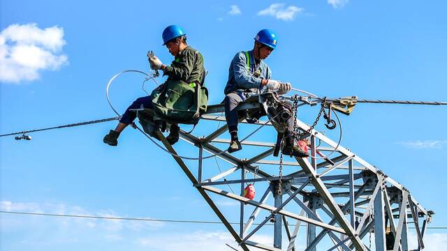 Lecci�n hist�rica de China: construye una nueva 'autopista digital' que cambia para siempre la forma de Internet