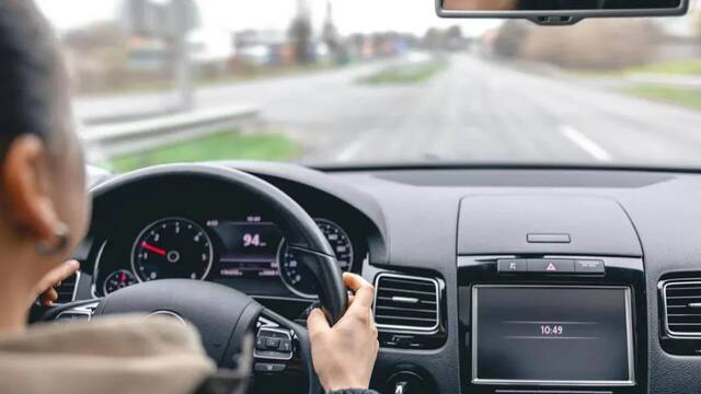 Los mec�nicos coinciden: este error al arrancar el coche puede acortar la vida �til de tu motor sin que lo sepas