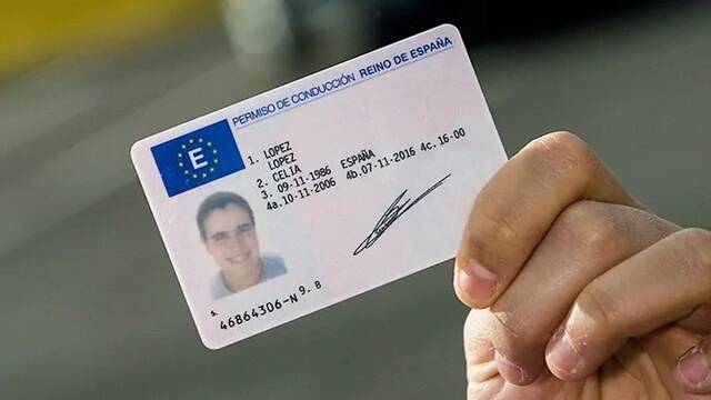 Ya es oficial: la DGT prepara cambios en el carnet de conducir espa�ol para 2026 y afecta a millones de conductores
