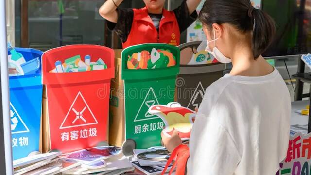 China acelera su futuro: luz verde a su plan ambiental y apunta a una marca hist�rica del 76 % en el reciclaje urbano para 2030